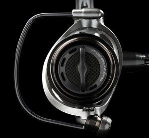 Kołowrotek Okuma Helios HSX-40 FD