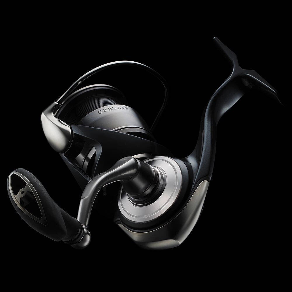 Kołowrotek Daiwa 24 Certate LT 3000D-C