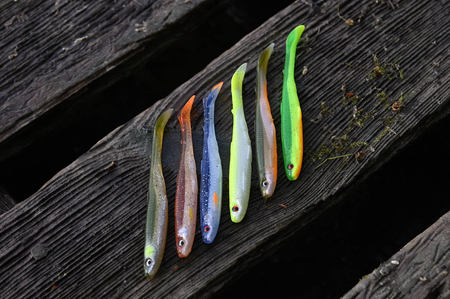 Zestaw gum Savage Gear Slender Scoop Shad 13cm | Dark Water Mix | 4szt