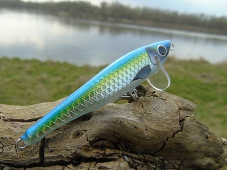 Wobler z Basoni River Bleak 7cm - 11g - niebiesko-złoty