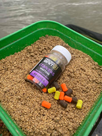 Feeder Bait Czinkers Wafters 6/9mm | Hybryda Halibut & Ananas