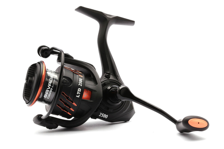 Kołowrotek Savage Gear Orange LTD 3000 FD