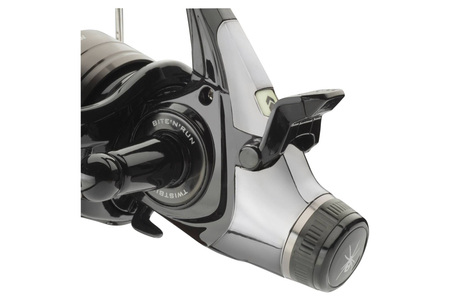 Kołowrotek Daiwa Black Widow BR 4500A