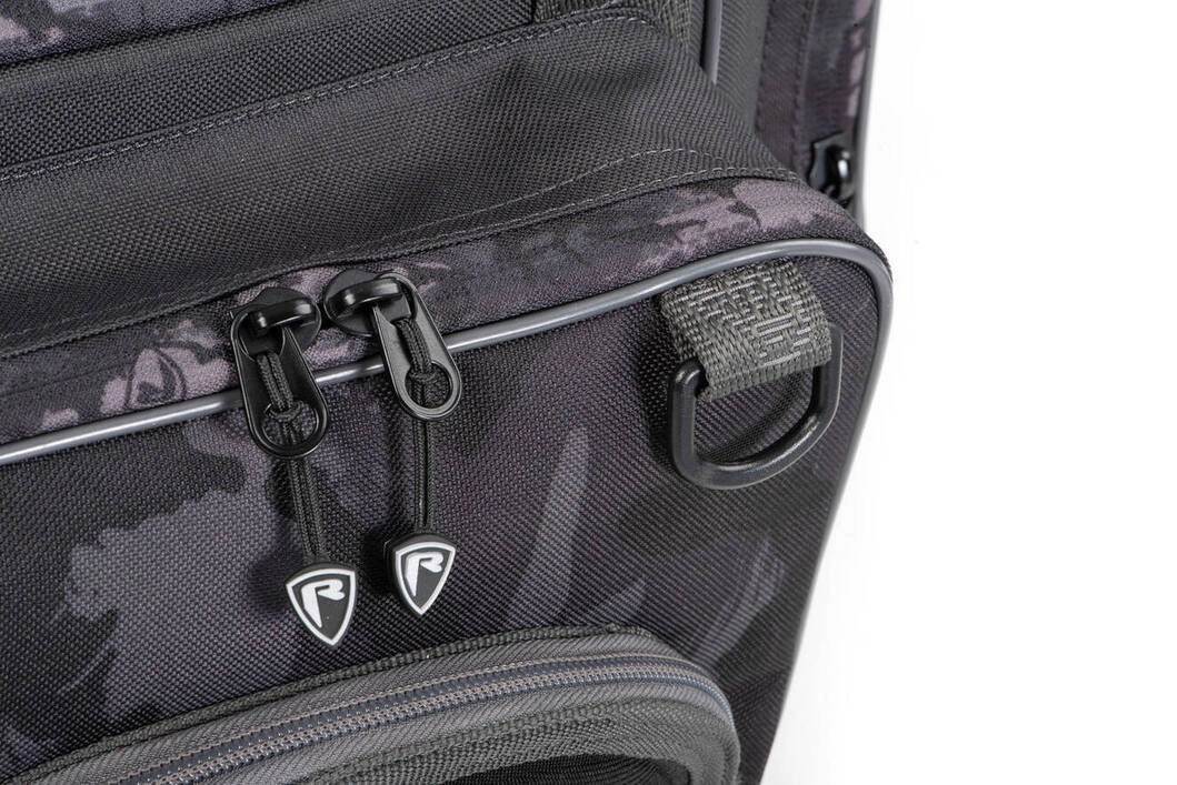 .Torba Fox Rage Voyager Camo Medium Carryall z pudełkami