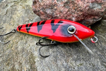 Wobler Great Fish Neon 8cm - 018 - Neutralny