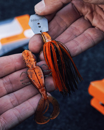 Chatterbait Nays WRRR S | 7g | H-01 | 1 szt.