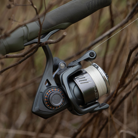 .Kołowrotek Savage Gear Fazor C2000