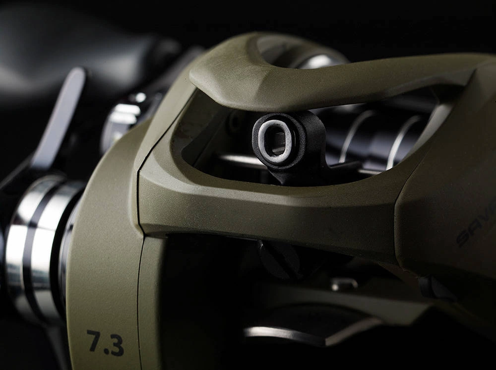 .Multiplikator SAVAGE GEAR SG8 300 BC LH 7+1BB (2JP) 5.6:1