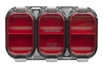 Pudełko wędkarskie DAIWA Box WP Sealed Deep-9 ROOMS (11x6.5x1.8cm)