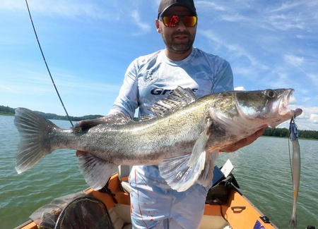 Przynęta FishB Vert - 14cm - kolor 5